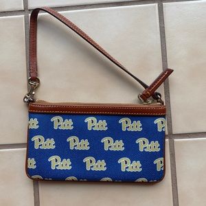 Dooney & Burke wristlet Pitt themed